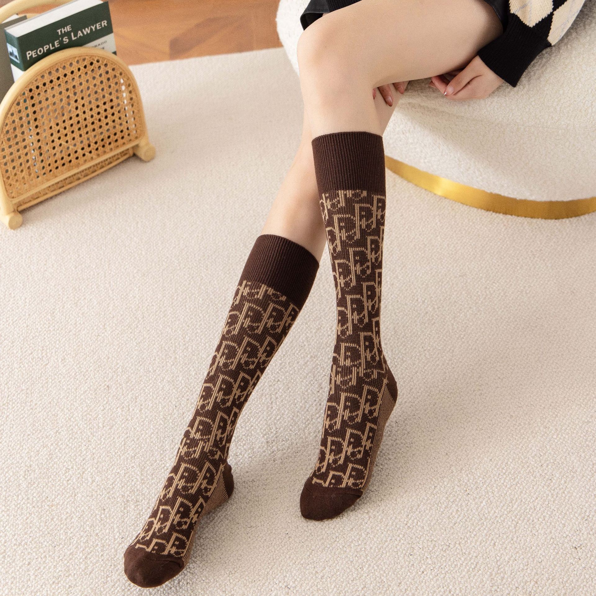 Vintage Preppy Socks Womens Letter Style Midtube Socks Calf Socks